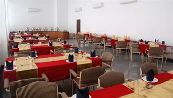 Alka Hotel อุเดเปอร์ ภายนอก รูปภาพ